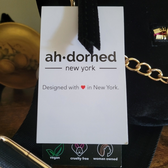 Ah Dorned Elegant Black Velvet Crossbody Bag - Picture 4 of 7